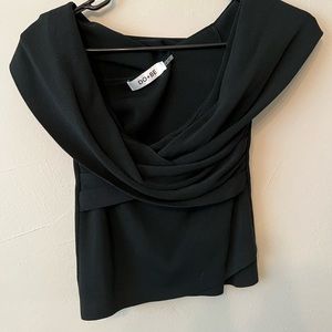 Black cropped DO + BE top
